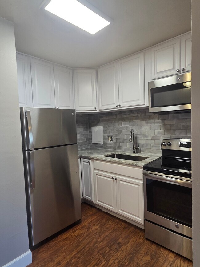Photo - 918 S Pennsylvania St Unit Apt 208
