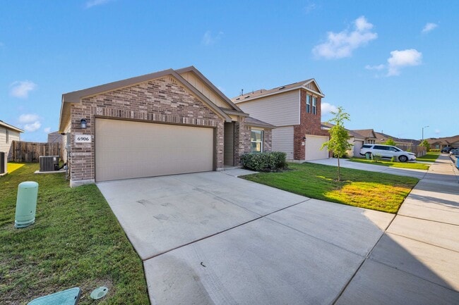 Photo - Charming 3-Bedroom Home in the Desirable Silos Community
