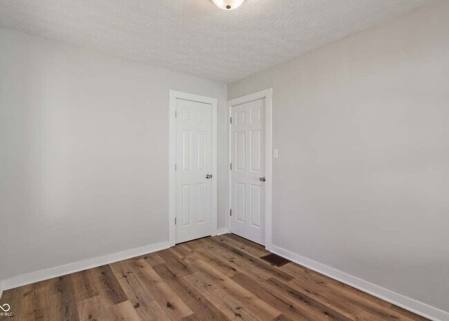 Photo - 3505 Ralston Ave