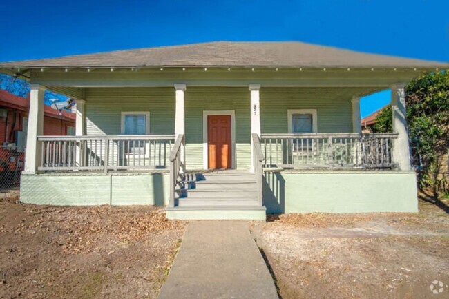 Building Photo - Beautiful 3BR/2Ba Home!