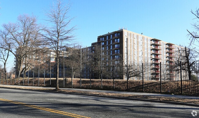 Building Photo - The Vista Rental