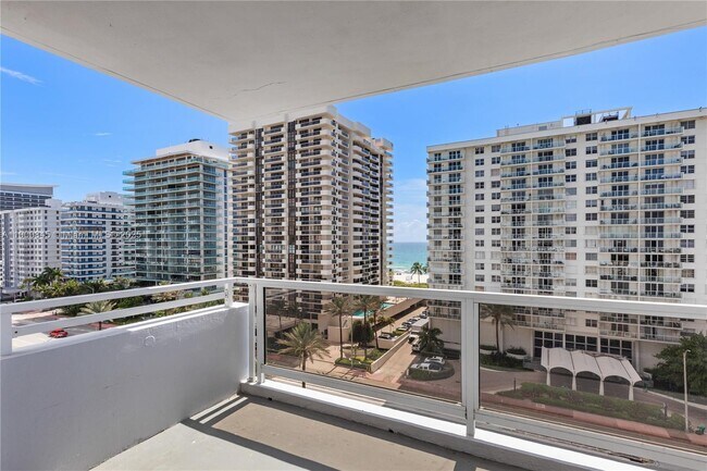 Photo - 5700 Collins Ave Unit 10D