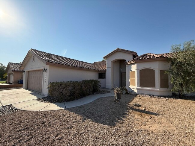 Photo - 7525 E 26th St