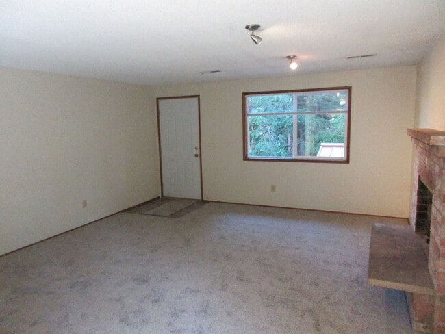 Photo - Large Two Bedroom with New Carpet! Unit 2218