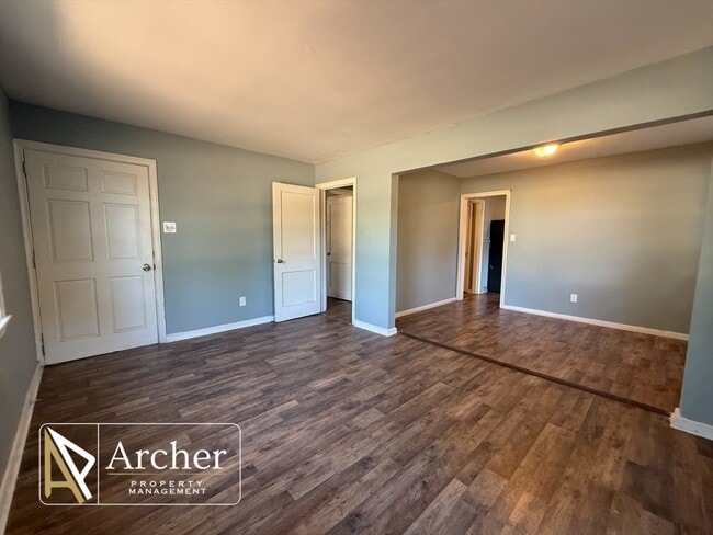 Photo - 1702 W Lincoln Ave