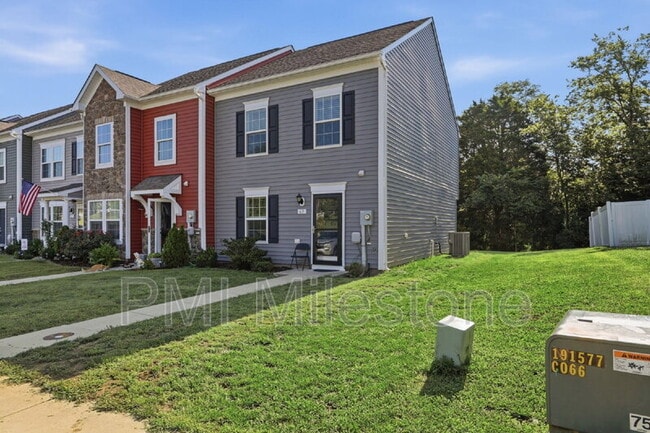 Photo - 65 Darien Dr