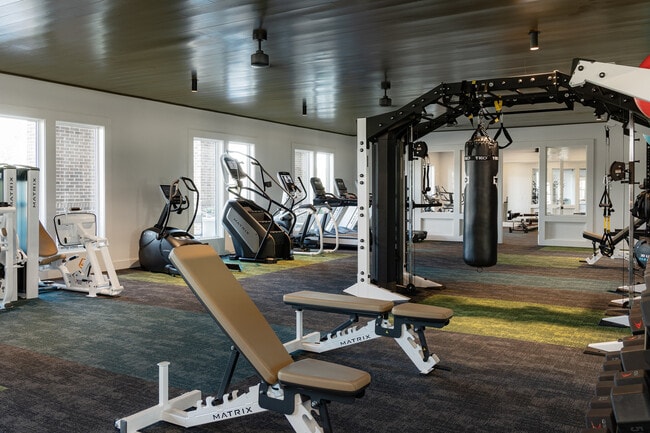 009 - Livano-min - Livano Liberty Park