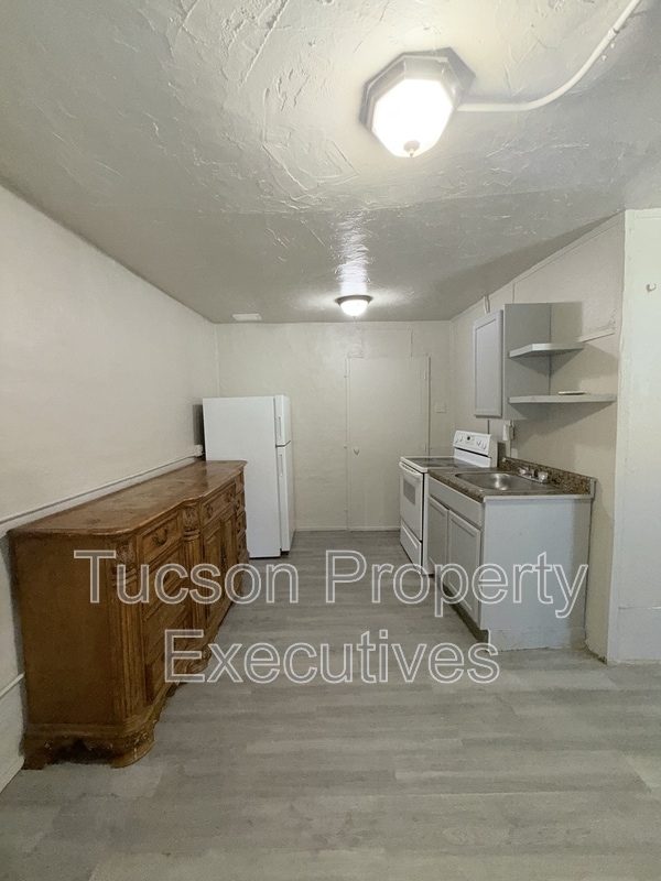 Photo - 234 E 32nd St