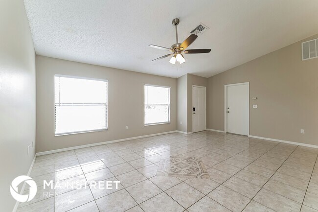 Photo - 709 Dromedary Dr