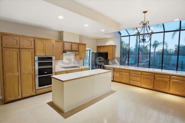 Photo - 25344 Irving Ln