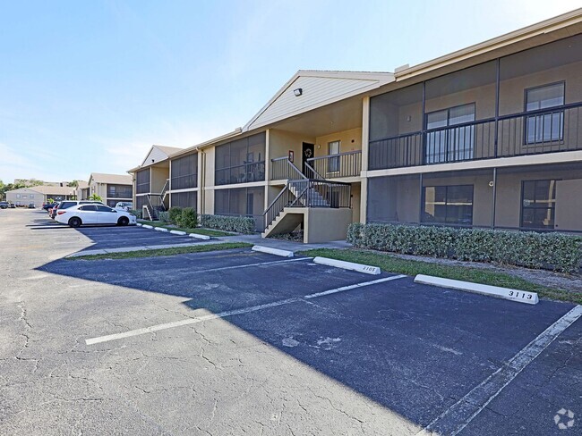 Building Photo - AVAILABLE NOW Unit 5331 Summerlin Rd #3106 Fort Myers, FL 33919 Rental