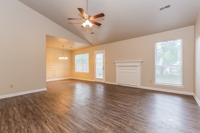 Photo - 105 Indian Bluff Dr