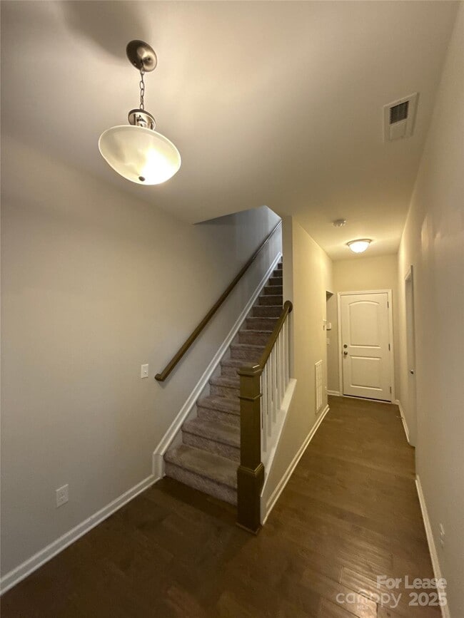 Photo - 1138 Doveridge St