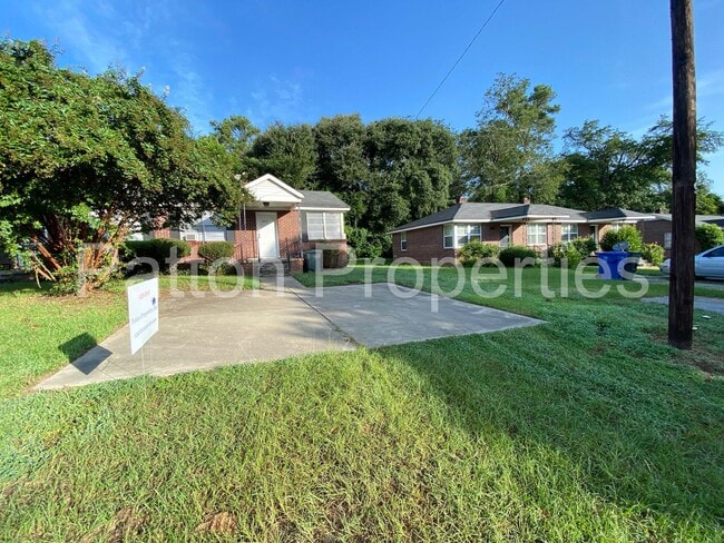 Photo - 1013-1015 Munsen Springs Dr - Inside CoC -... Unidad 1015