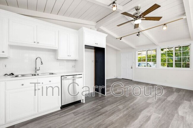 Photo - 316 E 21st St Unit A