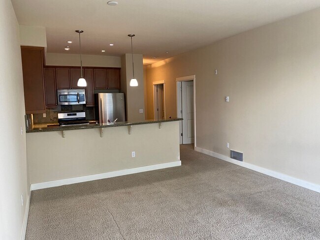 Photo - Modern Condo with Luxury Amenities Near Fe... Unit 211