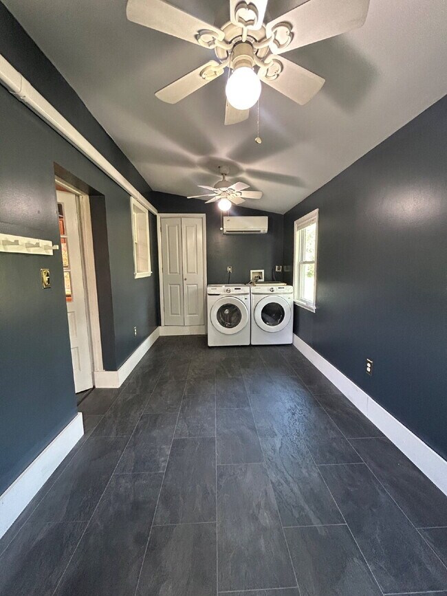 Photo - Limited-Time Offer: Apply by May 1st and get your lease signing fee waived—up to $299 in savings....