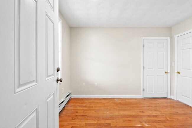 Photo - 515 Winthrop St Unit #1