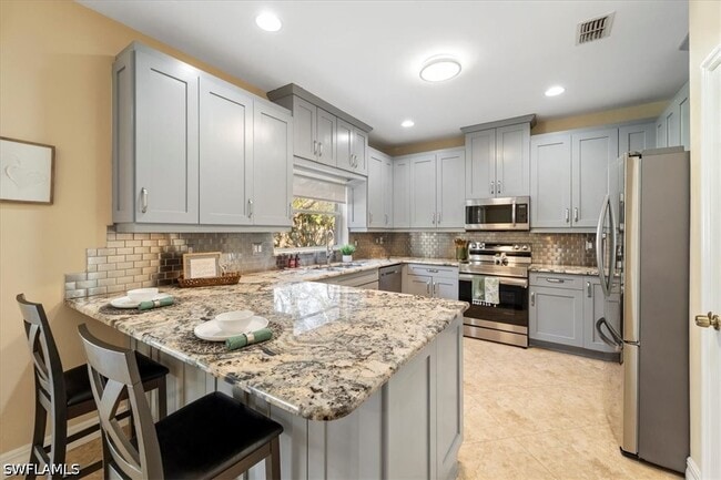 Building Photo - 12341 Eagle Pointe Cir