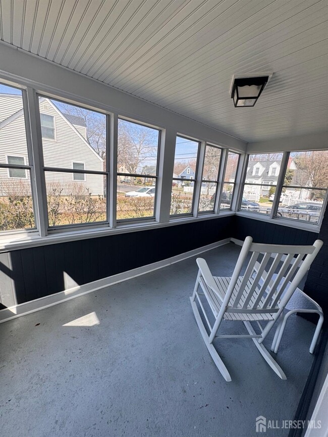 Photo - 127 Bentley Ave