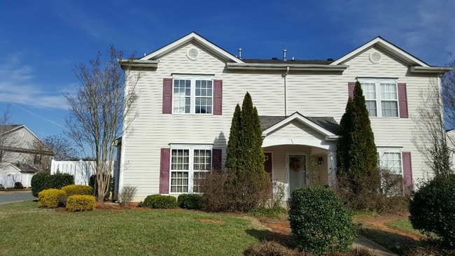 Building Photo - 1145 Triece Ln