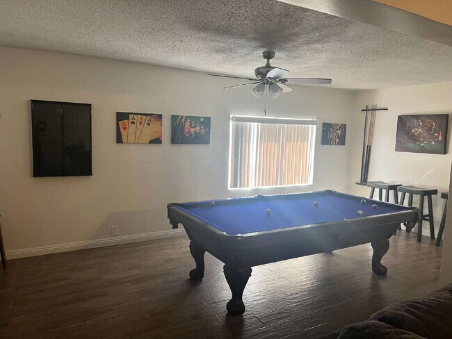 Photo - 5 bedroom home with a pool!