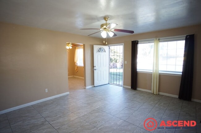 Photo - Cute Home McFarland!