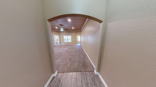 Photo - 307 Dober St