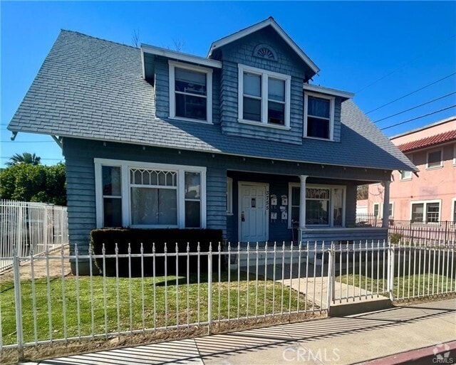 Building Photo - 3755 Brockton Ave Rental