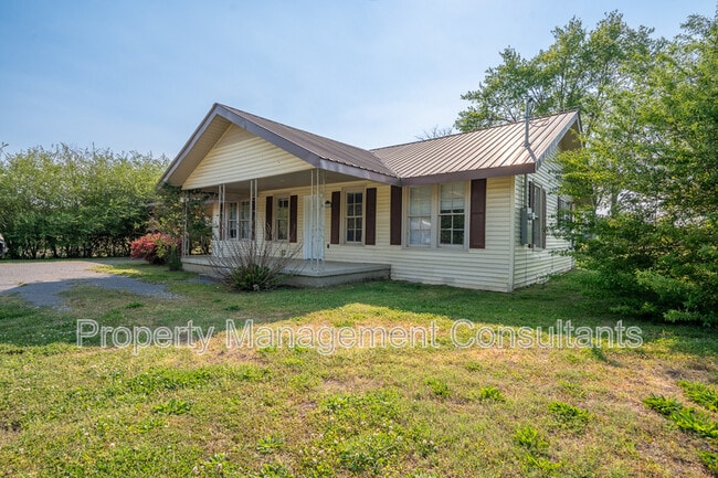 Photo - 2208 Old Gurley Pike