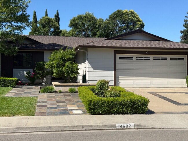 Photo - Stunning Fully Remodeled 4-Bedroom 2 Bathroom Home with Designer Kitchen & Spacious Open Layout i...