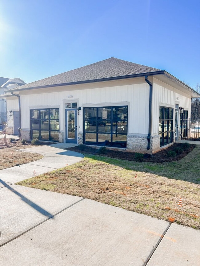 The Austin Apartments Opelika, AL