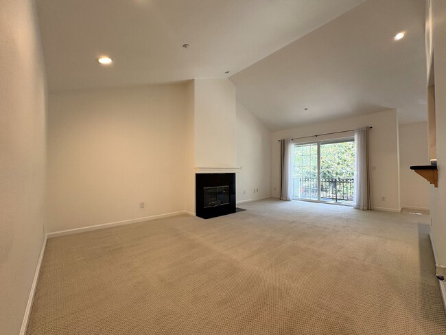Photo - 20 Willow Rd