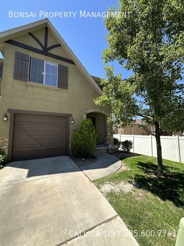 Photo - Midvale Townhome with Garage