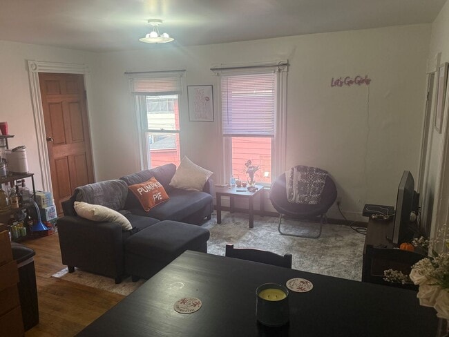 Photo - 1222 State St Unit 1224