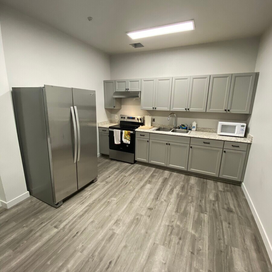 Photo - 1115 W 1st Ave Apartments
