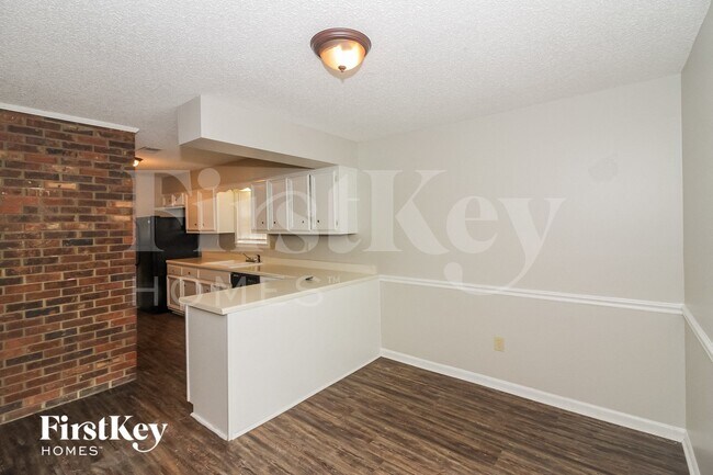 Photo - 4119 Friendship Ln