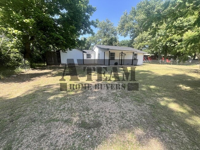 Fully Remodeled 3 Bedroom 2 Bathroom - Fully Remodeled 3 Bedroom 2 Bathroom House