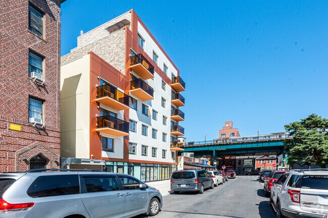 Photo - 40-06 68th St