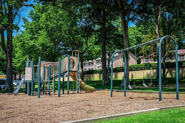 Atlantic Pointe Apartments