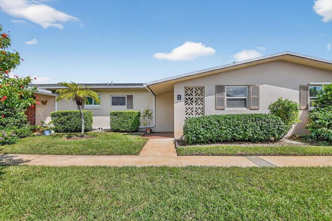 Photo - 2673 Barkley Dr E Unidad B