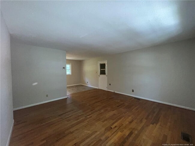 Photo - 2904 Collingwood St