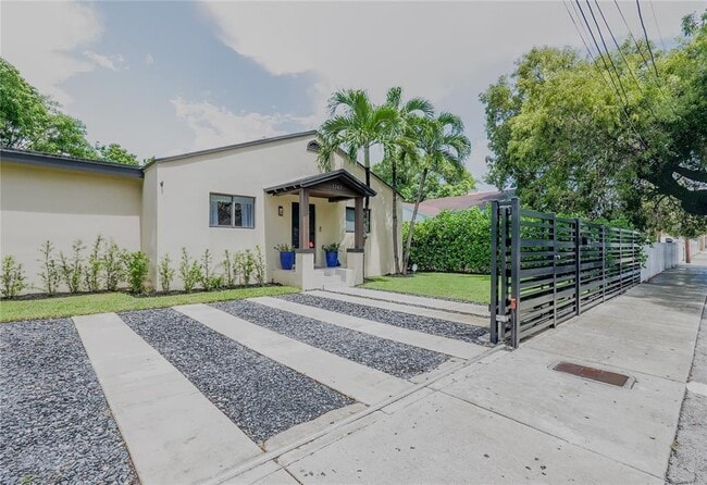 Photo - 1747 NW 31st St