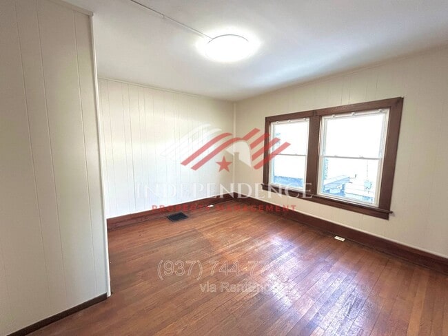 Photo - 2806 S Smithville Rd