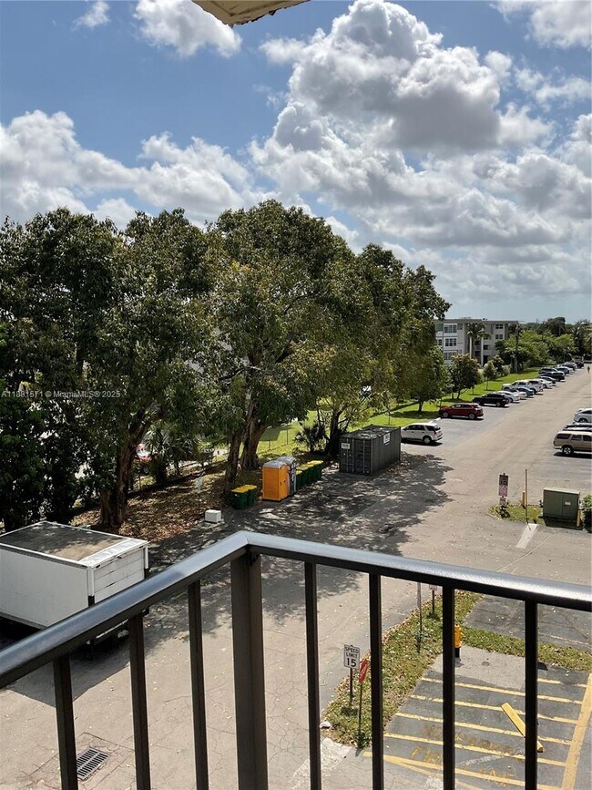 Photo - 3001 NW 48th Ave Unit 440