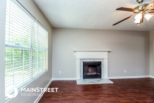 Photo - 1305 Sandybrook Ct