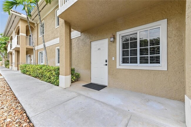 Photo - Washington Street, Hollywood, FL 33021 - 2 BR 2 BA townhouse