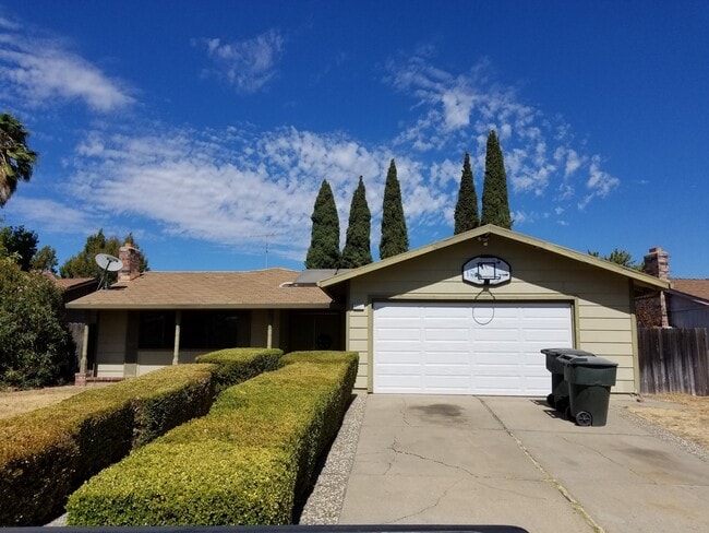 Building Photo - 5321 Shortway Dr Rental
