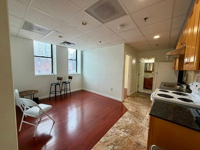 Photo - 72 Kneeland St Unit 601