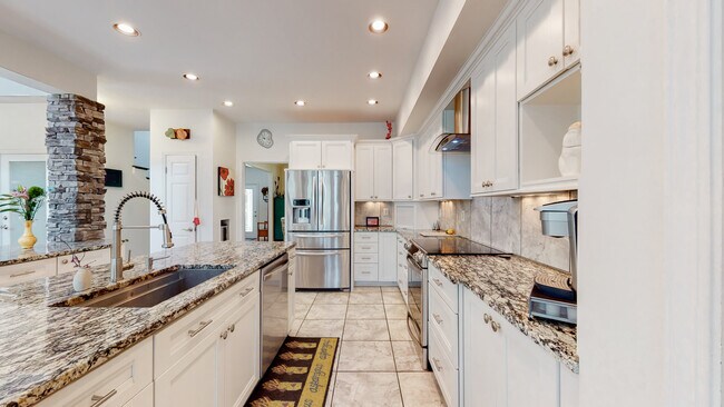 Photo - 8745 Old Charlotte Pike